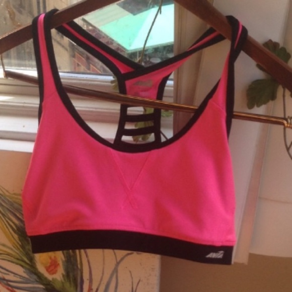 🌸🌴Athletic Top